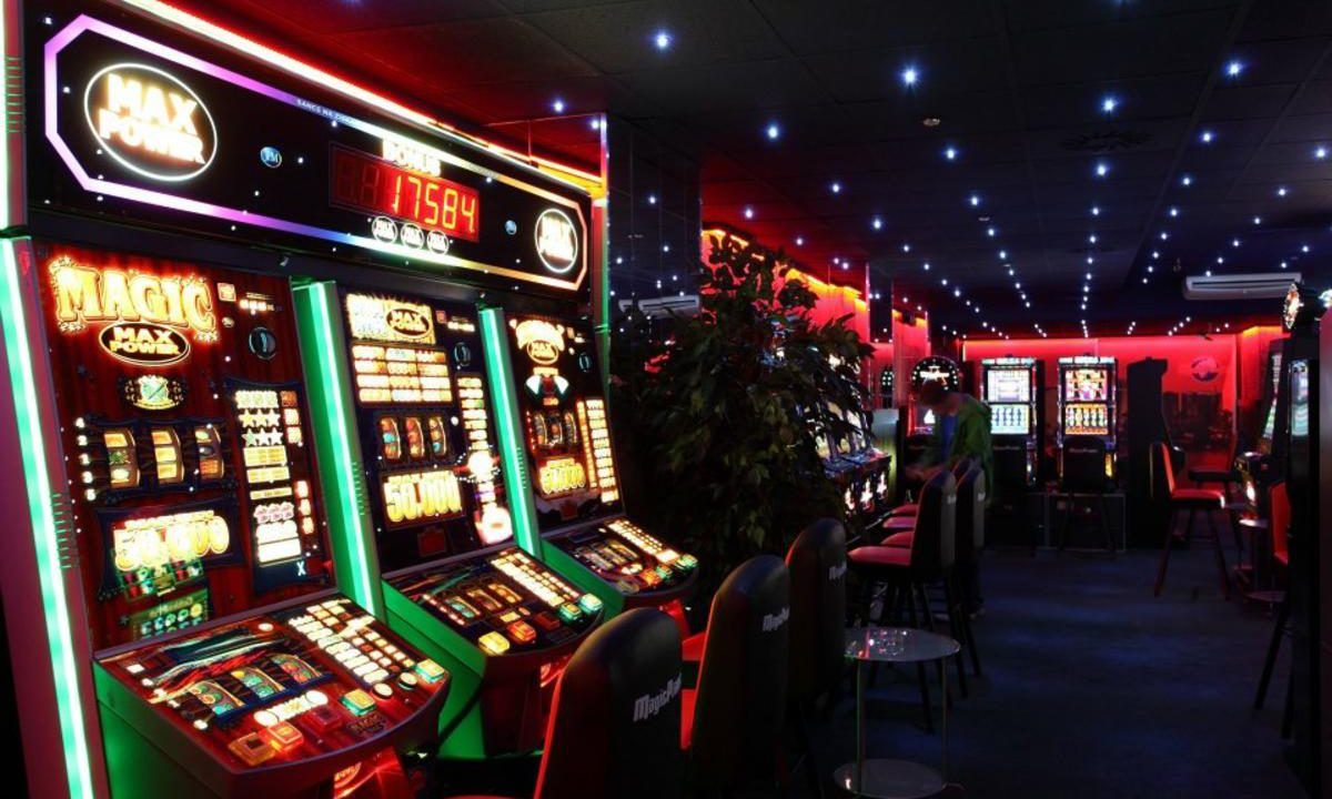 ایک اکاؤنٹ بنائیں یا Lucky Casino کیسینو میں لاگ ان کریں۔
